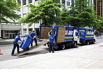 Montreal Collecte des ordures 1-800-GOT-JUNK? Montréal-Ouest