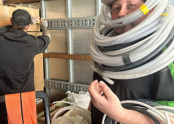 Lethbridge Déménageurs 1Up Moving Ltd.