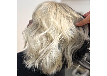 Windsor hair salon 2% Hair Studio, Inc.