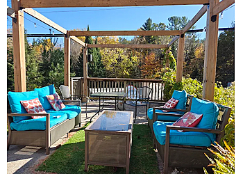 Huntsville bed and breakfast 3 Pines Lodge