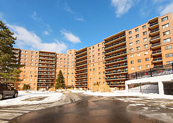 614 Lake Apartments