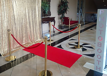 Brampton photo booth company 647 Photo Booth