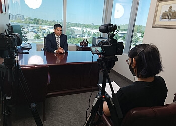 Richmond Hill videographer 6Story