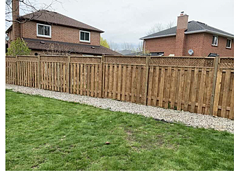 Burlington fencing contractor 905 Fences