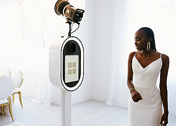 Vaughan photo booth company A1 Photo Booth