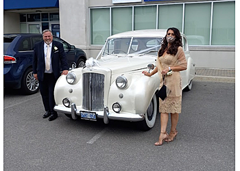 Vaughan limo service AAA Yorkdale Limos