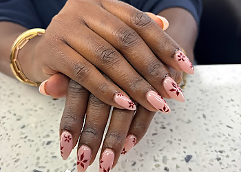 Kitchener Salons De Manucure A&B Nail