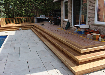 Markham fencing contractor A D Holmes Fence & Deck Ltd