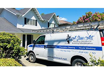 North Vancouver window cleaner A Glass Act Window Cleaning & Building Maintenance