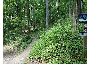 Caledon hiking trail Albion Hills Conservation Park