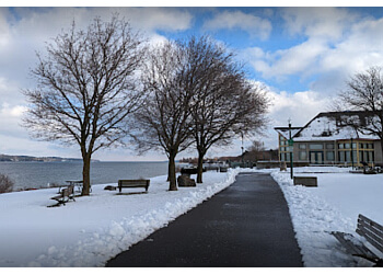 Barrie hiking trail Allandale Station Park
