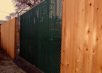 3 Best Fencing Contractors in Nanaimo, BC - Expert ...