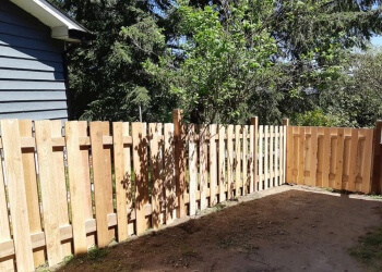 3 Best Fencing Contractors in Nanaimo, BC - Expert 