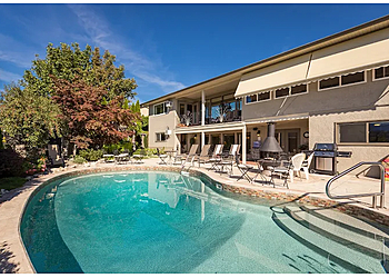 Kelowna bed and breakfast A Vista Villa Bed & Breakfast