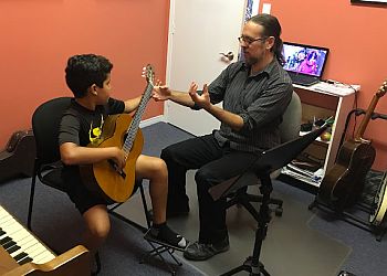 Sherbrooke music school Académie Le Troubadour