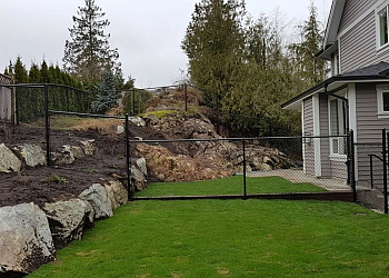 Richmond fencing contractor Ace Link Fence Ltd.