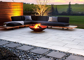 Oshawa landscaping company Acres Landscaping Inc.