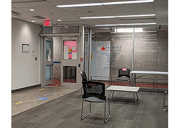 Richmond physical therapist Adam Mann, MPT - LIFEMARK SPORT MEDICINE RICHMOND OVAL