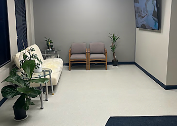 Ahave Massage Spa - Lethbridge, AB Massothérapies - Waiting Room