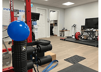 Vancouver physical therapist Ahmad Rezvani, RPT - DOWNTOWN HEALTH & PHYSIOTHERAPY