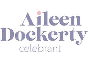 Ajax Célébrants De Mariage Aileen Dockerty