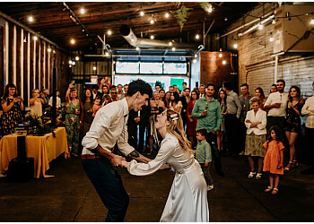 Vancouver Djs Airwaves Music DJs