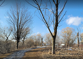 Pickering hiking trail Alex Robertson Park