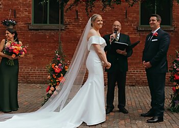Richmond wedding officiant All Seasons Wedding Ceremonies Richmond