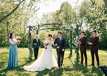 Windsor wedding officiant All Seasons Wedding Ceremonies Windsor