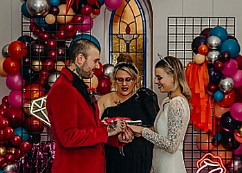 All Seasons Weddings Halifax - Halifax, NS Célébrants De Mariage - Service Highlights