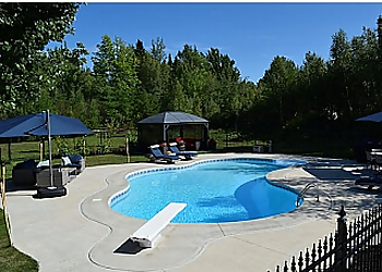 All in One Pools - Moncton, NB Service De Piscine - Service Image