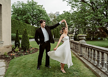 Amare Studios - Welland, ON Photographes De Mariage - Work Image