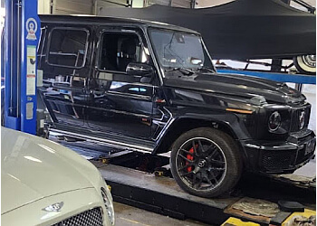 New Westminster car repair shop Amayak Auto Service Ltd.