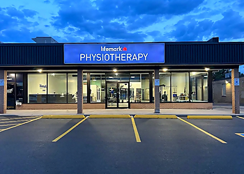 Amy Becke, BSc. PT - LIFEMARK PHYSIOTHERAPY BURLINGTON BRANT - Burlington, ON Physical Therapists - Clinic Exterior Image