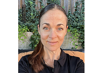 Burlington physical therapist Amy Becke, BSc. PT - LIFEMARK PHYSIOTHERAPY BURLINGTON BRANT