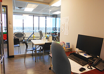 Dollard des Ormeaux Physiothérapie Andrea Dewar, B.Sc. pht - ACTION SPORT PHYSIO WEST ISLAND