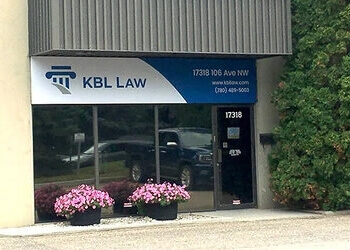 Edmonton Avocats Immobiliers Andrew F. Cao - KBL LAW LLP