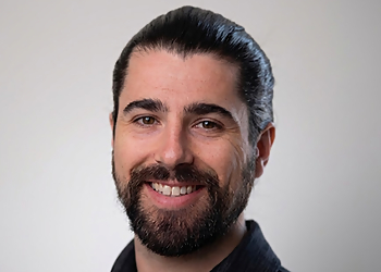 André MacNair, DOMP, D.Sc.O - VIA NATURAL MEDICINE - Winnipeg, MB Ostéopathes - Practitioner Image