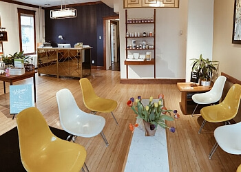 Winnipeg manual osteopath André MacNair, DOMP, D.Sc.O - VIA NATURAL MEDICINE