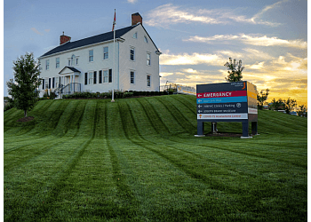 Burlington lawn care service Andy's Home & Lawn Service Inc.