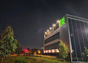 Longueuil employment lawyer Annie Francescon - BERNARD & BRASSARD, AVOCATS D'AFFAIRES