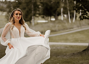 Dollard des Ormeaux wedding photographer Annie Viens Photographe