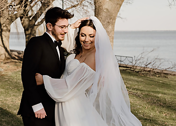 Dollard des Ormeaux wedding photographer Annie Viens Photographe