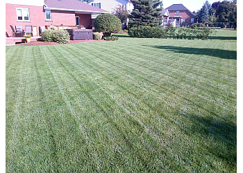 Waterloo lawn care service Apex Lawn Services Inc.