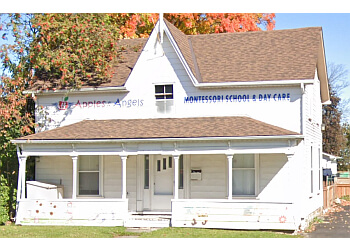 Apples and Angels Montessori School and Daycare - Halton Hills, ON Preschools - Learning Center Image