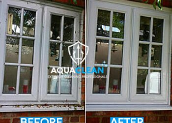 Halton Hills window cleaner AquaClean