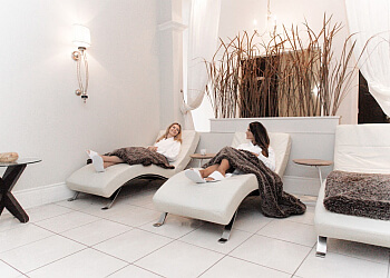 Dollard des Ormeaux spa Aqua-Spa Lyne Giroux