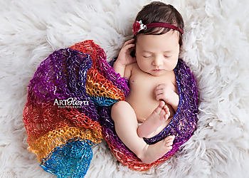 Langley babies and family photographer Art Hera Photography