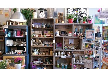 Coquitlam gift shop Artisan Gifts & Flowers