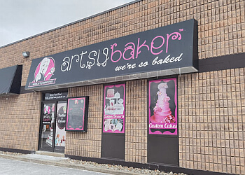 Aurora Pâtisseries Artsy Baker